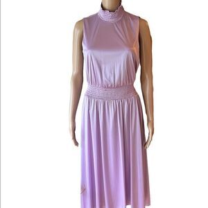 𝅺NANETTE Lepore satin prom/evening gown high low color orchid bloom size 2